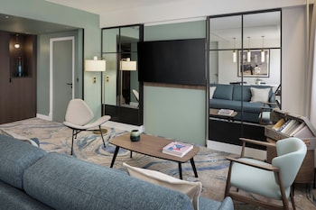 Executive Suite, 2 Bedrooms, City View