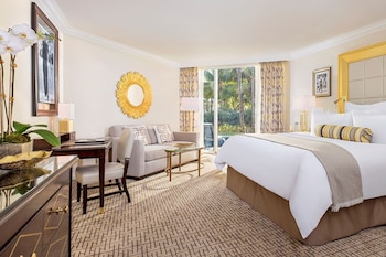 Premier Room, 1 King Bed
