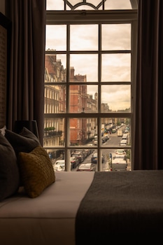 Deluxe Room (Heritage King)