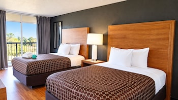 Deluxe Room, 2 Double Beds, Non Smoking