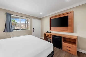 Room, 1 King Bed, Accessible, Non Smoking