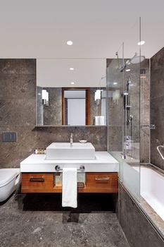 Superior Room, 1 King Bed, Sea View