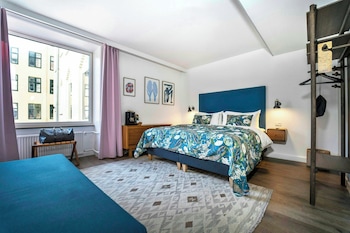 Room, 1 King Bed (SPECIAL ONE)