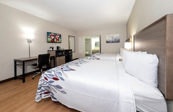 Deluxe Room, 2 Double Beds, Accessible, Non Smoking