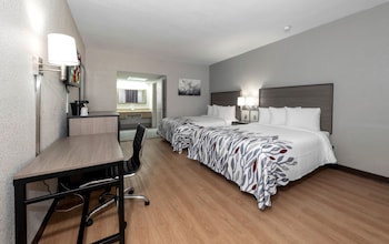 Deluxe Room, 2 Double Beds, Accessible, Non Smoking