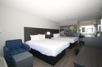 Suite, Multiple Beds, Non Smoking