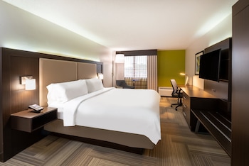 Standard Room, 1 King Bed