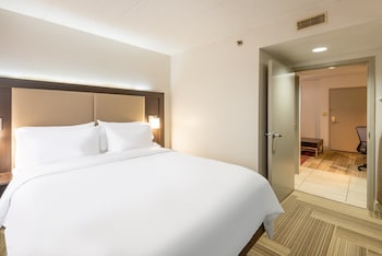 Standard Room, 1 Queen Bed with Sofa bed
