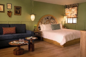 Studio, Multiple Beds (Pool House)