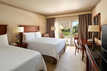 Deluxe Room, 2 Double Beds, Balcony