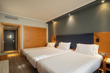 Double Room (Extra Bed)
