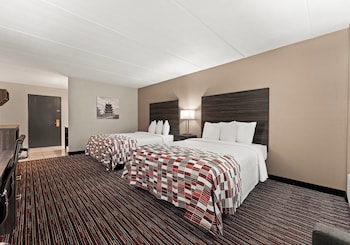 Deluxe Room, 2 Queen Beds, Non Smoking
