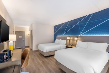 Room, 2 Queen Beds, Accessible, Non Smoking