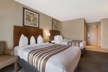 Standard Room, 2 Queen Beds, Accessible, Refrigerator & Microwave (Refrigerator & Microwave)