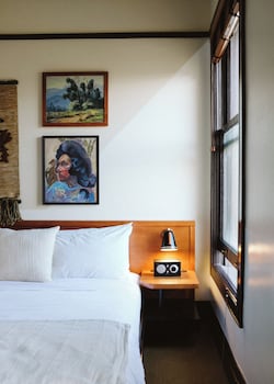 Premium Family Room