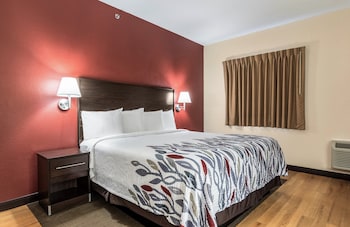 Deluxe Room, 1 King Bed, Accessible, Non Smoking (Roll-In Shower)