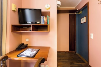 Captains Single Room
