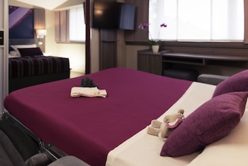 Junior Suite, 1 Double Bed with Sofa bed (Privilege)