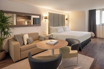 Premium Room, Bathtub (Grand, The Level, (2+2))