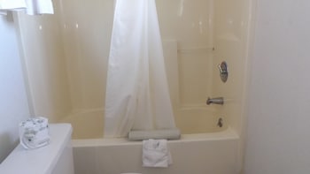 Standard Room, 1 Queen Bed, Non Smoking