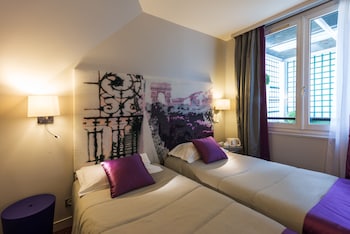 Standard Twin Room (Opera)