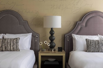 Deluxe Room, 2 Double Beds