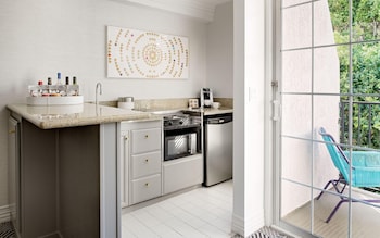 Signature King Suite, Top Floor with Balcony