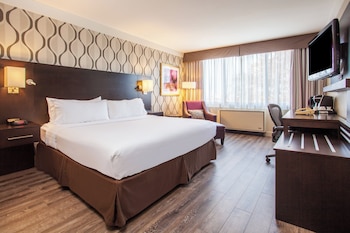 Standard Room, 1 King Bed