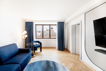 Executive Suite, 1 Double Bed (Executive, Dome View)