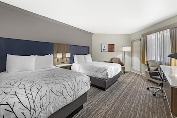 Standard Room, 2 Queen Beds, Non Smoking, Patio