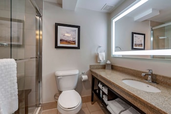 Standard Room, 2 Queen Beds, Non Smoking, Refrigerator & Microwave
