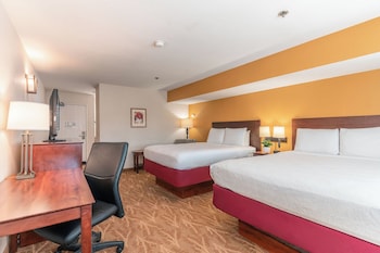 Standard Room, 2 Queen Beds, Microwave
