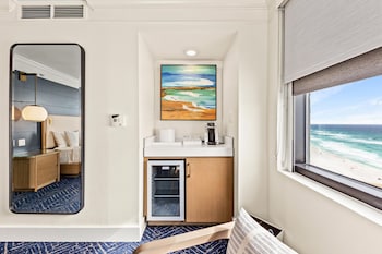 Room, 1 King Bed with Sofa bed, Beach View