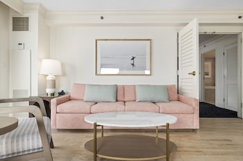 Suite, 1 King Bed