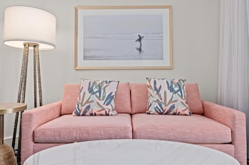 Deluxe Room, 2 Queen Beds, Accessible (Mobility & Hearing, Roll-in Shower)