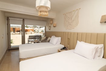 Standard Twin Room, Pool View