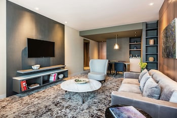 Suite, 2 Double Beds (with Parlor)