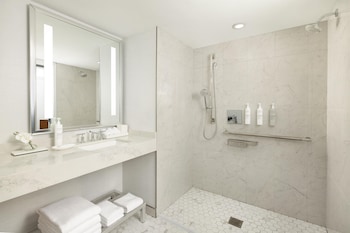 Suite, 1 King Bed (with Parlor)