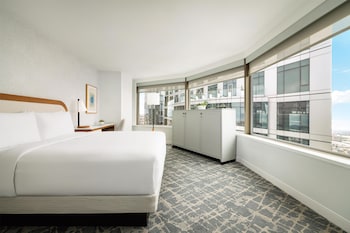 Room, 1 King Bed, City View (Skyline View)