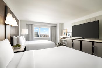 Room, 2 Queen Beds, Accessible (Mobility and Hearing Accessible)