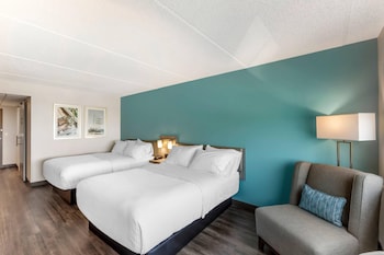 Room, 2 Queen Beds, Accessible, Non Smoking