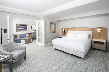 Junior Suite, 1 King Bed