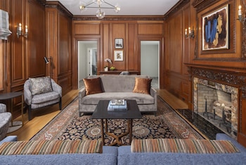 Governor's Suite