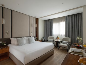 Premium Executive Room.