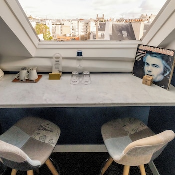 Chambre sous les toits - Vue Sacré Coeur