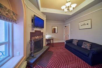 Superior Room, 1 Queen Bed with Sofa bed, Courtyard View
