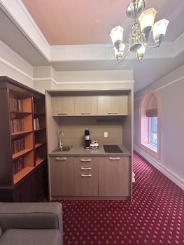Superior Room, 1 Queen Bed, Non Smoking