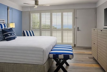 Bay View 1 King Bed