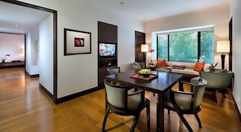 Club Suite