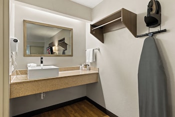 Deluxe Room, 2 Double Beds (Smoke Free)